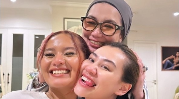 Potret Zahwa Massaid Pulang ke Indonesia (Instagram/@thariqhalilintar)