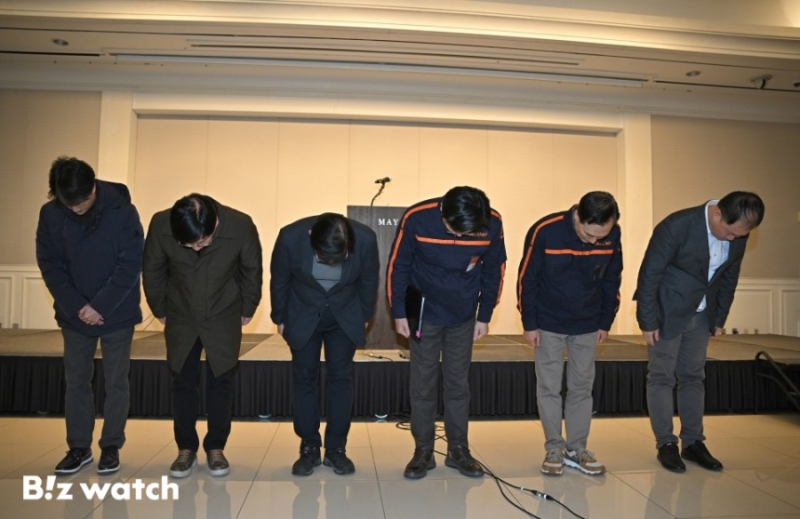 CEO pesawat Jeju Air meminta maaf. (foto: B!zwatch)