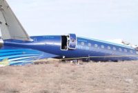 Pesawat Azerbaijan Airlines Jatuh di Kazakhstan. (foto: X @ceirtanetijen)