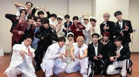 Boyband NCT [Instagram/@nct]