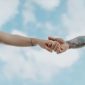 1TULAH.COM-Pernikahan, yang dulu dianggap sebagai tujuan hidup utama, kini semakin kehilangan pesonanya bagi generasi Z. Perubahan sosial yang begitu cepat, ditambah dengan pengalaman masa lalu yang kurang menyenangkan, membuat banyak anak muda ragu untuk menikah.
Trauma Masa Lalu: Warisan Generasi Sebelumnya
Salah satu faktor utama yang membuat generasi Z enggan menikah adalah trauma masa lalu. Banyak dari mereka tumbuh di lingkungan keluarga yang kurang harmonis, menyaksikan pertengkaran orang tua, atau bahkan mengalami perceraian. Pengalaman ini meninggalkan luka emosional yang dalam dan membuat mereka mempertanyakan keberlangsungan pernikahan.
Selain itu, didikan orang tua yang terlalu kaku juga turut berperan. Pandangan tradisional tentang peran gender dalam pernikahan, seperti anggapan bahwa perempuan harus selalu siap melayani suami, menciptakan tekanan yang besar bagi anak perempuan. Hal ini membuat mereka merasa pernikahan lebih seperti sebuah beban daripada kebahagiaan.
Tekanan Ekonomi dan Individualisme
Faktor ekonomi juga menjadi penghalang besar bagi generasi Z untuk menikah. Biaya pernikahan yang semakin mahal, ditambah dengan ketidakstabilan ekonomi, membuat banyak anak muda merasa belum siap secara finansial untuk membangun rumah tangga.
Selain itu, generasi Z tumbuh dalam budaya individualisme yang kuat. Mereka lebih memprioritaskan pengembangan diri, karier, dan kebebasan pribadi. Konsep pernikahan yang mengharuskan komitmen jangka panjang dan pengorbanan diri seringkali bertentangan dengan nilai-nilai individualisme yang mereka anut.
Apa Artinya Bagi Masa Depan?
Perubahan sikap generasi Z terhadap pernikahan ini menuntut kita untuk merevaluasi pandangan kita tentang institusi pernikahan. Pernikahan tidak lagi sekadar formalitas, tetapi sebuah hubungan yang dibangun atas dasar cinta, saling pengertian, dan kesetaraan.
Peran Orang Tua
Orang tua memiliki peran yang sangat penting dalam membentuk pandangan anak-anak mereka tentang pernikahan. Dengan memberikan contoh yang baik dalam hubungan, mengajarkan komunikasi yang efektif, dan menghormati pilihan anak, orang tua dapat membantu anak-anak mereka membangun hubungan yang sehat di masa depan.
Generasi Z memiliki alasan yang kuat untuk menunda atau bahkan menolak pernikahan. Namun, ini bukan berarti pernikahan sudah tidak relevan lagi. Dengan pemahaman yang lebih baik tentang tantangan yang dihadapi generasi muda, kita dapat menciptakan masa depan yang lebih baik bagi generasi mendatang. (Sumber:Suara.com)
