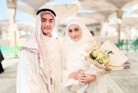 Zumi Zola menikah dengan Putri Zulkifli Hasan (sumber: suara.com)