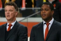 Duet Louis van Gaal dan Patrick Kluivert bakal menangani Timnas Indonesia. (sumber: suara,com)
