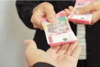 Otoritas Jasa Keuangan (OJK) mencatat kredit perbankan masih melanjutkan pertumbuhan double digit pada November 2024. (Freepik)