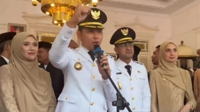 Bupati Kabupaten Cianjur, Jawa Barat dr Muhamad Wahyu. (sumber: suara.com)