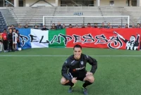 Potret Calon Pemain Timnas Indonesia Joey Pelupessy dengan Simbol RMS  (sumber: suara.com)