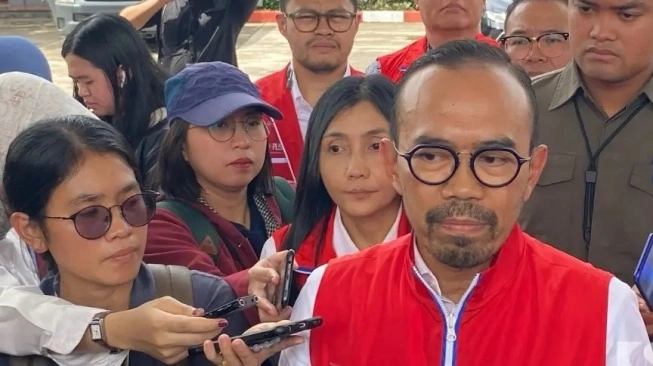 Direktur Pertamina Patra Niaga, Riva Siahaan, salah satu tersangka dalam korupsi Pertamina.  (sumber: suara.com)