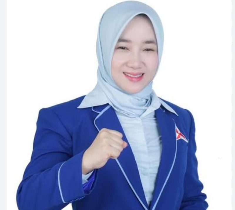 Anggota DPRD Mura Lita Norfiana