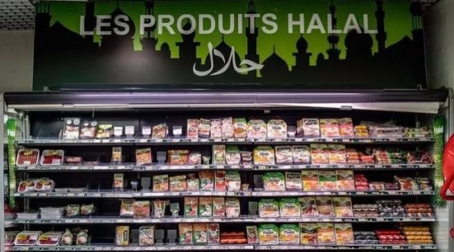 Ilustrasi. Indonesia, sebagai negara dengan populasi Muslim terbesar di dunia, memiliki potensi besar untuk menjadi pusat industri halal global. [kaltimtoday.co]