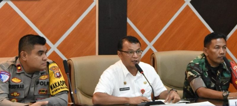 Pemerintah Kabupaten Barito Utara (Pemkab Barut), Kalteng, diwakili oleh Pj Sekda Jufriansyah mengikuti rapat kesiapan pendanaan pelaksanaan pemilihan suara ulang (PSU) hasil putusan Mahkamah Konstitusi melalui Zoom Meeting (virtual) bersama Kementerian Dalam Negeri (Kemendagri) RI, Rabu, 5 Maret 2025. Foto: Diskominfosandi Barut