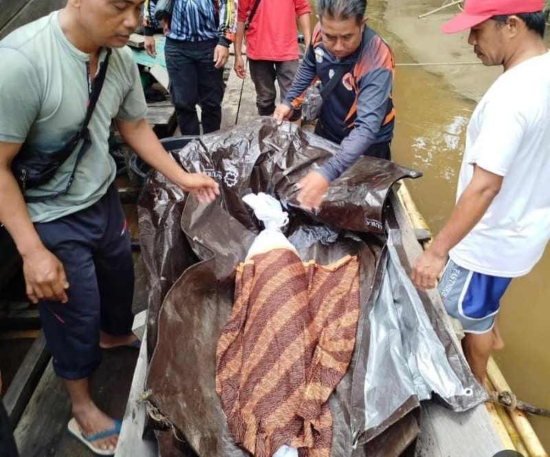 Seorang balita bernama Alga umur 2 tahun yang tenggelam di Sungai Barito wilayah Desa Muara Untu, Kecamatan Murung, Kabupaten Murung Raya (Mura) berhasil ditemukan, Selasa, 25 Maret 2025. Foto: BPBD Mura