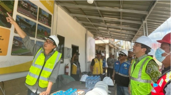 Plt Irjen Kemenag Faisal Ali Hasyim saat meninjau pembangunan STIAKIN di Pangkalpinang, Bangka Belitung. [Kemenag[
