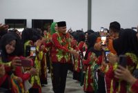 Bupati Tanah Laut, H Rahmat Trianto membuka Rapat Kerja Paguyuban TK Negeri se Provinsi Kalimantan Selatan (Kalsel) di Gedung Paraduta Kodim 1009 Tanah Laut pada Minggu malam, 13 April 2025. Foto: MC Tala