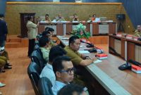 Pemkab Barito Utara (Barut), Kalteng, menggelar rapat koordinasi untuk membahas penanganan dampak banjir yang melanda sejumlah wilayah di daerah setempat. Foto: Diskominfosandi Barut