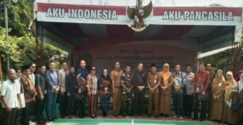 Ketua Komisi III DPRD Kalteng Sugiyarto. Bersama Wakil Ketua Komisi III Tomy Irawan Diran dan jajaran. Saat kunjungan kerja ke DP3AP2KB Kota Tangerang, Selasa (29/4/2025). Foto:Istimewa