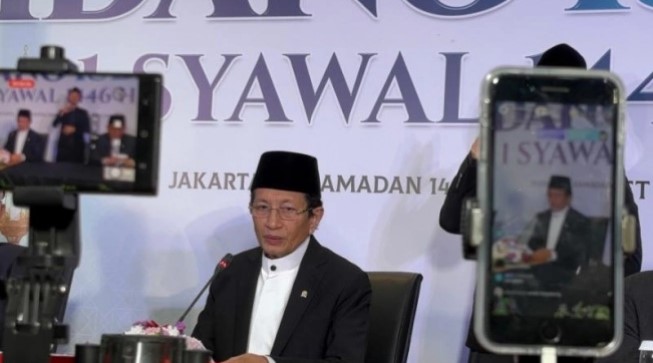 Menteri Agama Nasaruddin Umar menetapkan 1 Dzulhijjah 1446 H akan jatuh pada Rabu (28/5/2025) besok.. [Suara.com/Dea]