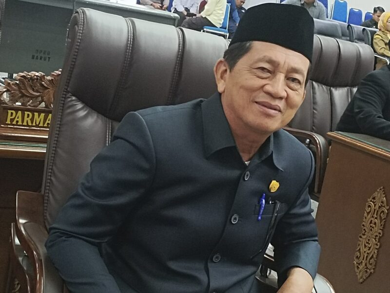 Legislator DPRD Barito Utara (Barut), Kalimantan Tengah, H Nurul Anwar, menegaskan pemerintah desa (pemdes) di daerah setempat, setidaknya harus kreatif dalam mengelola dan memanfaatkan dana desa (DD) untuk kemajuan pembangunan di desanya masing-masing. Foto: Istimewa