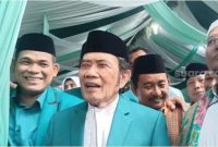 Rhoma Irama ungkap penyebab penyanyi dan pencipta lagu ribut Selasa (25/4/2023). [Suara.com/Rena Pangesti]