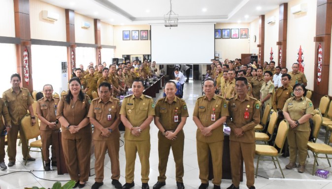 Pemerintah Daerah Kabupaten Kapuas menggelar Forum Perangkat Daerah dalam rangka penyusunan Rencana Kerja Pemerintah Daerah (RKPD) Kabupaten Kapuas Tahun 2026, bertempat di Aula Bappelitbangda Kapuas, Selasa (25/2/2025). Foto. Firmansyah/1tulah.com