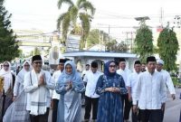 Pemkab Barito Utara (Barut) menggelar Salat Hajat dan ramah tamah, dalam rangka menyambut Pj Bupati Barut, Indra Gunawan, yang baru dilantik oleh Gubernur Kalteng, pada 29 Mei 2025, di Istana Isen Mulang, Palangka Raya. Foto: Diskominfosandi Barut 