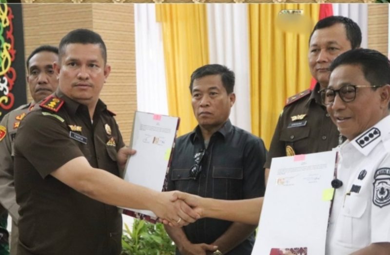 Pemkab Murung Raya dan Kejari Teken MoU Demi Pemerintahan Bersih