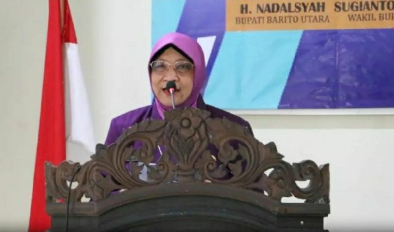 Plt Kadis Lingkungan Hidup Barito Utara, drg Dwi Agus Setijowati. Foto. Dok. 1tulah.com