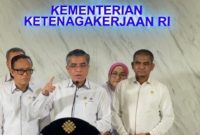 Menteri Ketenagakerjaan Yassierli menyampaikan penyaluran bantuan subsidi upah (BSU) untuk tahun 2025 sudah dilakukan. (Suara.com/Novian)