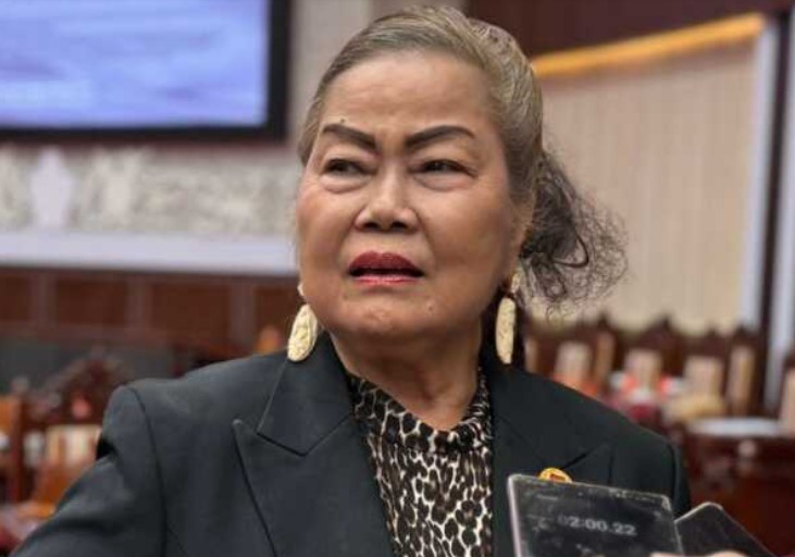Anggota Dewan Perwakilan Rakyat Daerah (DPRD) Kalimantan Tengah (Kalteng) dari Fraksi PDI Perjuangan, Nyelong Inga Simon. Foto:Dok/1tulah.com