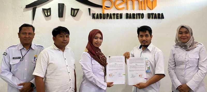Komisi Pemilihan Umum (KPU) Barito Utara (Barut), Kalteng, menandatangani perjanjian kerja sama dengan BPJS Ketenagakerjaan, Senin, 21 Juli 2025. Foto: Istimewa