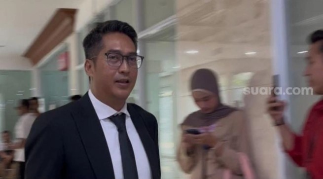 Calon Dubes, Redianto Heru Nurcahyo, hadiri fit and proper test dengan Komisi 1 DPR RI di Jakarta, Sabtu (5/7/2025). [Suara.com/Dea]