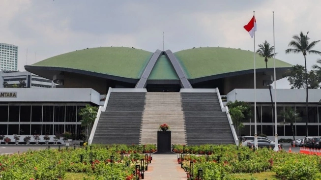 Gedung DPR RI (sumber: suara.com)