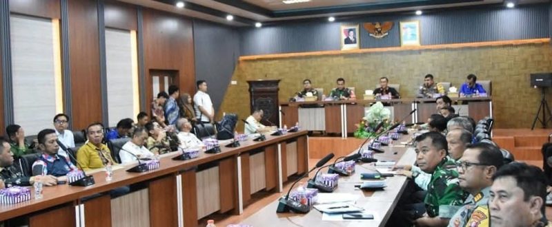 Pemkab Barito Utara (Barut), Kalteng, menggelar rapat persiapan Apel Gelar Pasukan dalam rangka pengamanan pemungutan suara ulang (PSU) Pilkada 2024. Foto: Diskominfosandi Barut