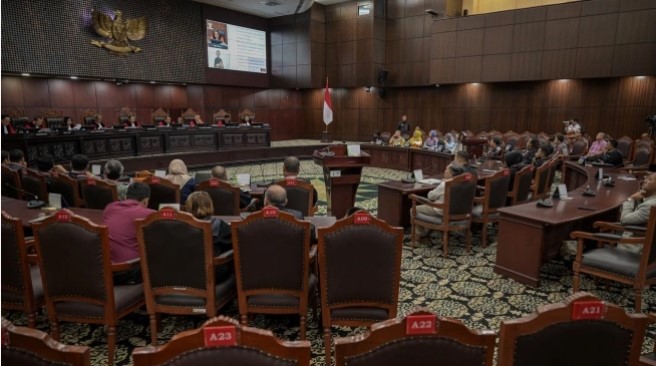 Keputusan Mahkamah Konstitusi yang memisahkan pemilu pusat dan daerah dinilai positif oleh Komnas HAM. [ANTARA FOTO/Fauzan/rwa]