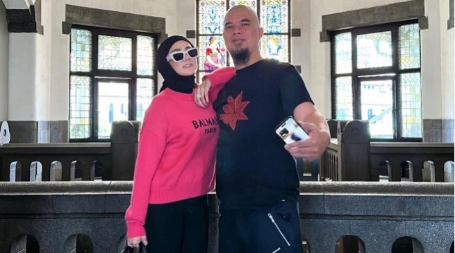 Ahmad Dhani dan Mulan Jameela. [Instagram]