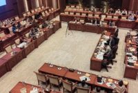 Rapat dengar pendapat umum (RDPU) Panitia Kerja (Panja) RUU Penyiaran Komisi I DPR RI bersama Google, YouTube, Meta, dan TikTok di Kompleks Parlemen, Senayan, Jakarta, Selasa (15/7/2025). [ANTARA]