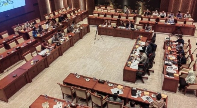 Rapat dengar pendapat umum (RDPU) Panitia Kerja (Panja) RUU Penyiaran Komisi I DPR RI bersama Google, YouTube, Meta, dan TikTok di Kompleks Parlemen, Senayan, Jakarta, Selasa (15/7/2025). [ANTARA]