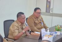 Pemkab Tanah Laut (Tala) terus memperkuat fasilitas dan kualitas layanan kesehatan bagi warganya. Salah satu langkah terbaru adalah kegiatan visitasi pengampuan urologi dan nefrologi dari RSUD Ulin Banjarmasin ke RSUD Hadji Boejasin, Senin 11 Agustus 2025. Foto: M Lutfi Ashidiqi/1tulah.com