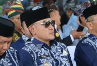 Bupati Tanah Laut (Tala) H Rahmat Trianto bersama Ketua TP PKK Hj Dian Rahmat Trianto, dan Wakil Bupati Tala H Muhammad Zazuli, hadir mengikuti rangkaian puncak peringatan Hari Jadi ke-75 Kalsel. Foto: MC Tala