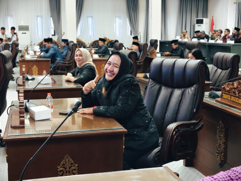 Anggota DPRD Barito Utara (Barut), Kalteng, Rosi Wahyuni. Foto: dok. 1tulah.com