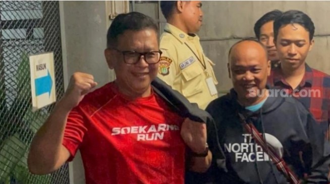 Sekjen PDIP Hasto Kristiyanto resmi bebas pada hari ini, Jumat (1/8/2025). (Suara.com/Yaumal)