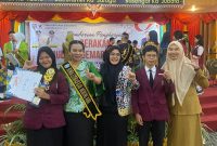 Bunda Literasi Kabupaten Murung Raya Warnita Heriyus, serta Wakil Ketua I DPRD Murung Raya Dina Maulidah