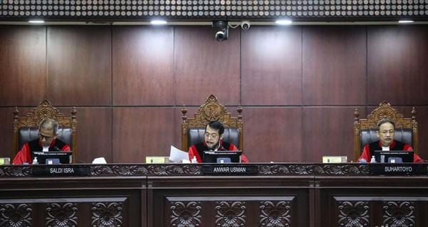 Ilustrasi – Mahkamah Konstitusi (MK) membacakan amar putusan gugatan Perselisihan Hasil Pemilihan Umum (PHPU) Pemungutan Suara Ulang Kepala Daerah Barito Utara (Barut), Rabu, 17 September 2025. Foto: Detikcom