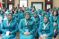 Pj Ketua TP PKK Barito Utara (Barut), Kalteng, Melly Novita Gunawan, bersama rombongan menghadiri Pembukaan Rapat Kerja Daerah (Rakerda) TP-PKK Kalteng yang berlangsung di Aula Jayang Tingang, Palangka Raya. Kamis,18 September 2025. Foto: Diskominfosandi Barut