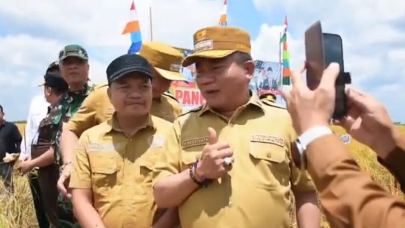 Waket II DPRD Kapuas Berinto Apresiasi Panen Raya di Kapuas Timur