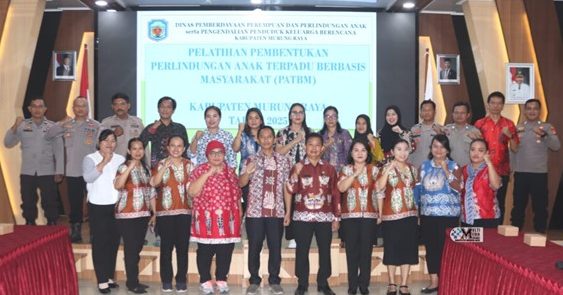 Murung Raya melalui Dinas Pemberdayaan Perempuan dan Perlindungan Anak menggelar pelatihan Pembentukan Perlindungan Anak Terpadu Berbasis Masyarakat (PATBM) yang dilaksanakan pada Kamis (24/7/2025)