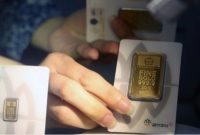 Emas Antam ANTARA FOTO/Muhammad Iqbal/tom.