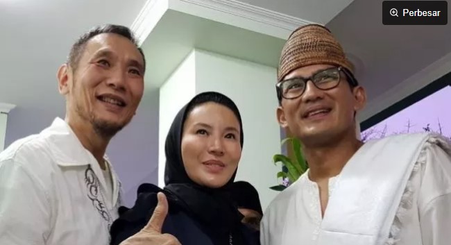 Jusuf Hamka bersama sang putri Fitria Yusuf (Instagram/@fitriayusuf_official)