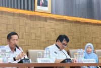 Bupati Barito Utara, H Shalahuddin memimpin rapat koordinasi didampingi Sekretaris Daerah Muhlis terkait persiapan Barut menjadi tuan rumah pelaksanaan MTQ Ke-33 tingkat Kalteng. Foto: Ahya Firmansyah untuk 1tulah.com