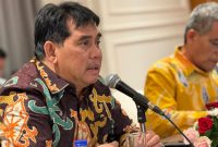 Bupati Barito Utara (Barut), Kalteng, H Shalahuddin, mengikuti dan memimpin langsung serta mengarahkan jalannya rapat koordinasi (rakoor) konsolidasi terkait pembangunan sejumlah jembatan di wilayah Barut, di Jakarta, Kamis, 23 Oktober 2025. Foto: dok. Bupati Shalahuddin untuk 1tulah.com