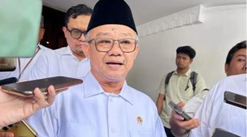 Menteri Pendidikan Dasar dan Menengah (Dikdasmen), Abdul Mu'ti. (Suara.com/Bagaskara)